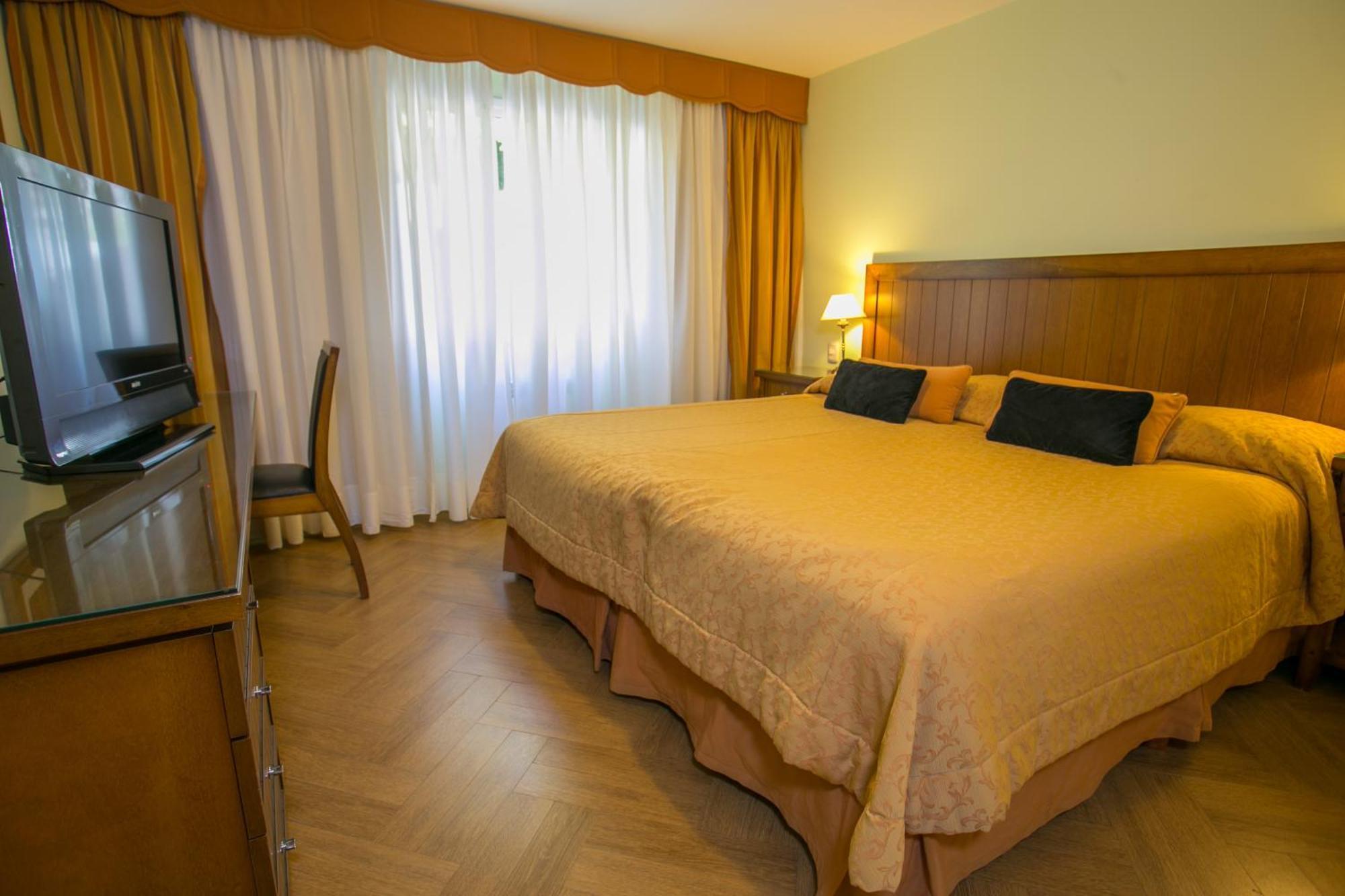 Huinid Bustillo Cabanas San Carlos de Bariloche Bilik gambar